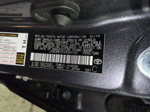 2019 Toyota Prius LE