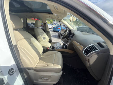 2014 Audi Q5 2.0T quattro Premium Plus