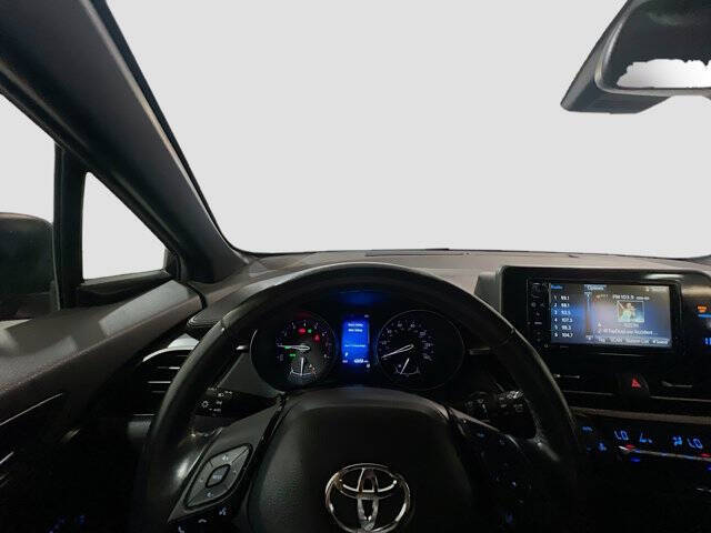 2018 Toyota C-HR XLE Premium