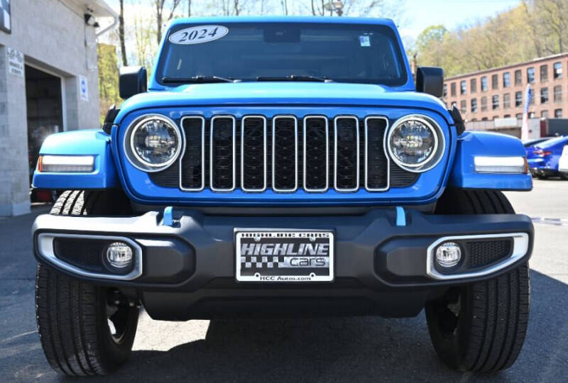 2024 Jeep Wrangler Sahara 4xe