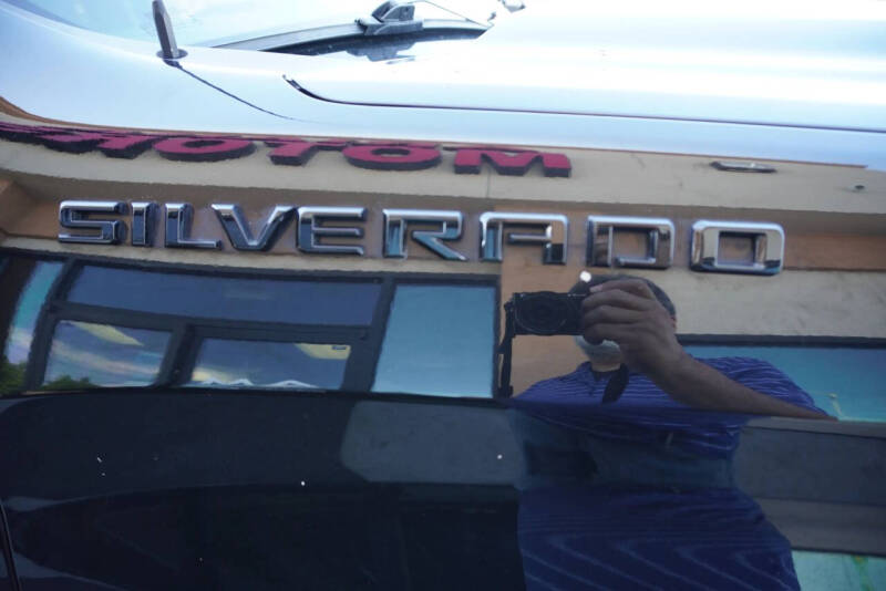 2020 Chevrolet Silverado 1500 Custom