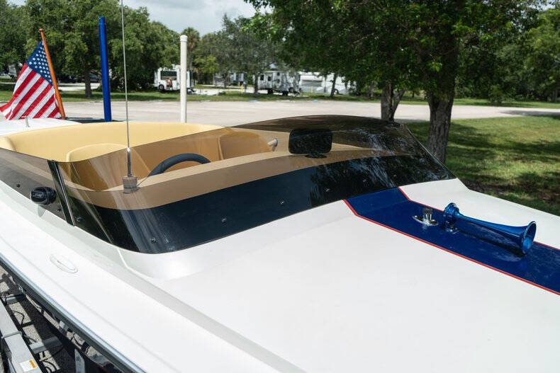 1986 Donzi Marine Minx 20'