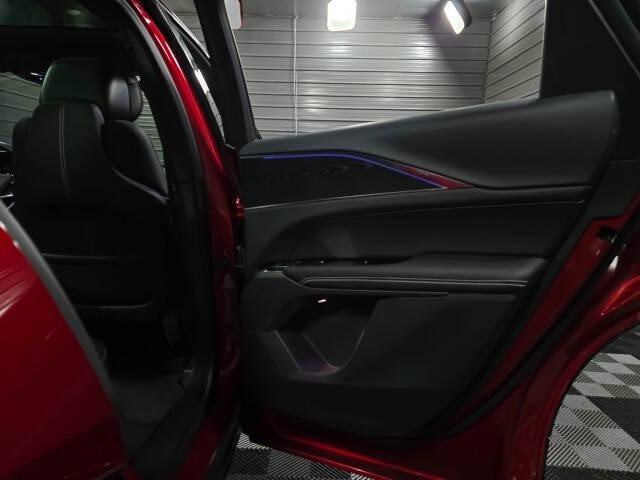 2024 Cadillac LYRIQ Sport 1