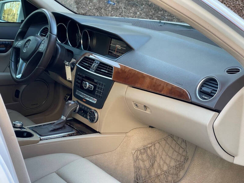 2012 Mercedes-Benz C-Class C 250 Sport