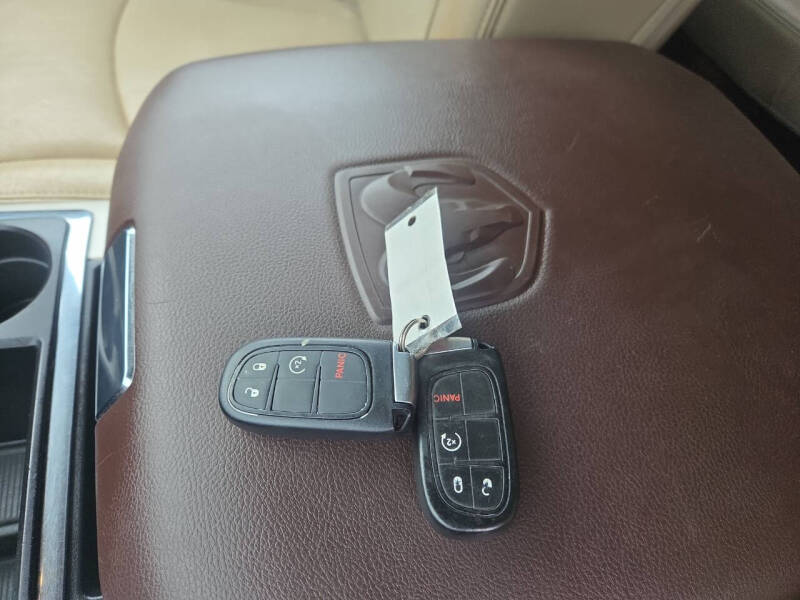 2015 RAM 1500 Laramie