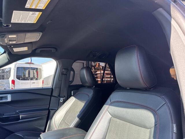 2023 Ford Explorer ST-Line