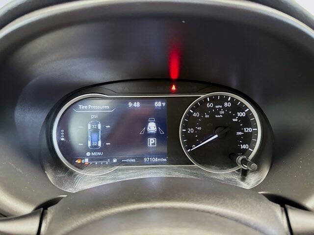 2019 Nissan Kicks SR