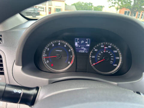 2017 Hyundai Accent SE