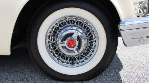 1957 Ford Thunderbird