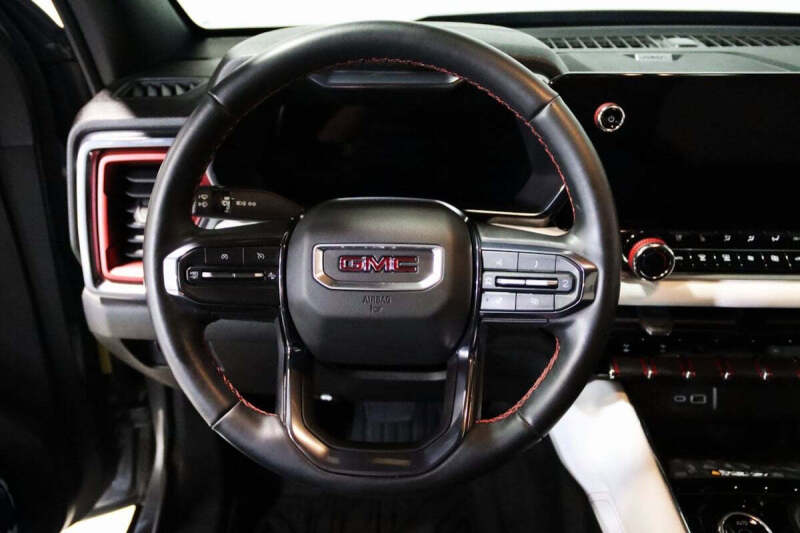 2023 GMC Canyon AT4X