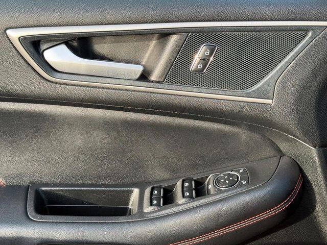 2024 Ford Edge ST-Line
