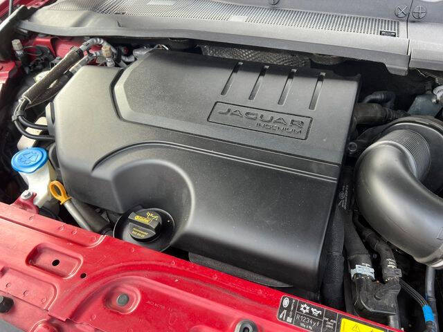 2019 Jaguar E-PACE P250 SE