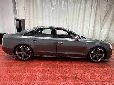 2015 Audi S8 4.0T quattro
