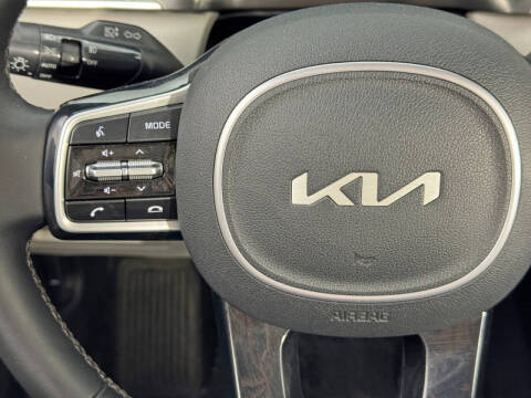 2022 Kia Sorento SX