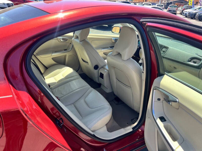2011 Volvo S60 T6