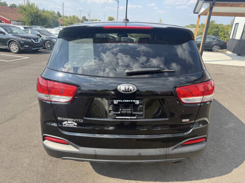 2017 Kia Sorento L