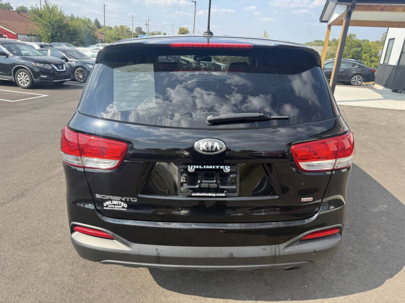2017 Kia Sorento L