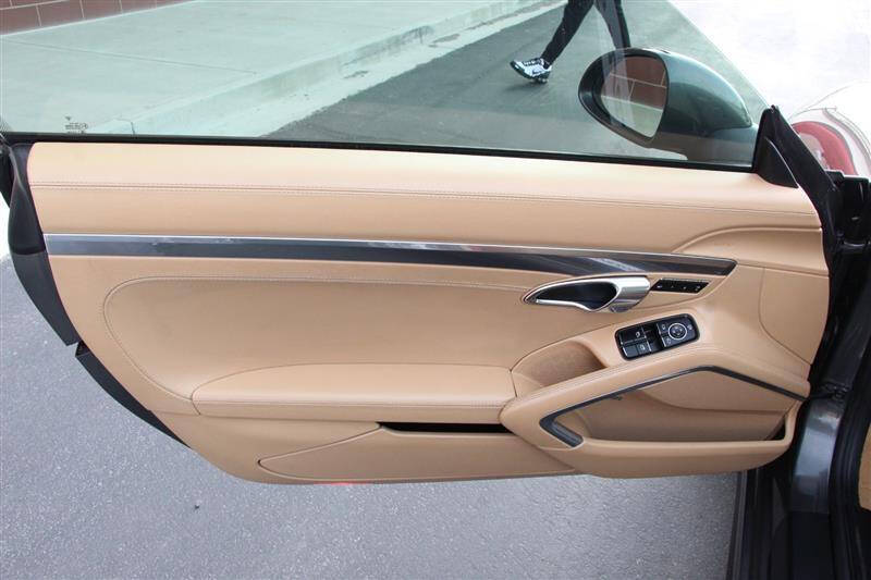 2013 Porsche 911 Carrera 4S
