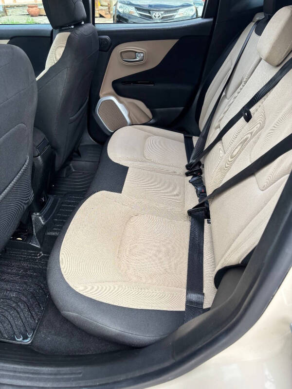 2015 Jeep Renegade Latitude - Photo 5