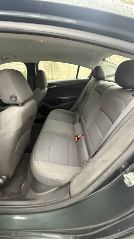 2017 Chevrolet Cruze LT Auto