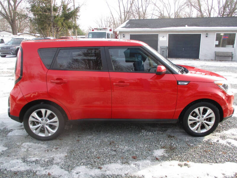 2016 Kia Soul +