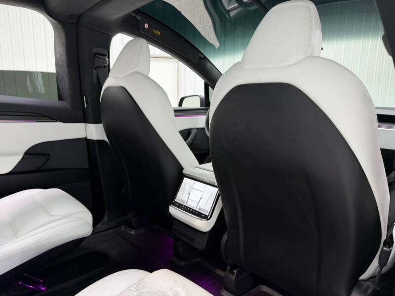 2026 Tesla Model X Plaid