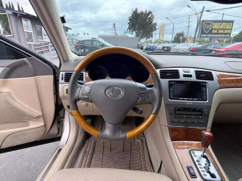 2005 Lexus ES 330