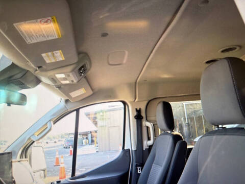 2023 Ford Transit 350 XLT