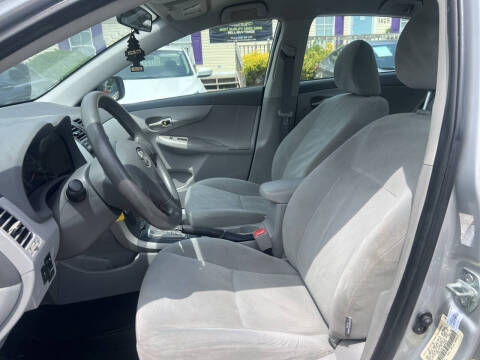 2010 Toyota Corolla LE
