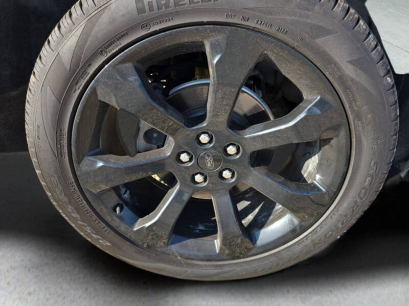 2024 Ford Explorer ST-Line