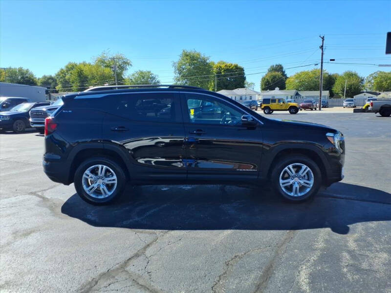 2022 GMC Terrain SLE