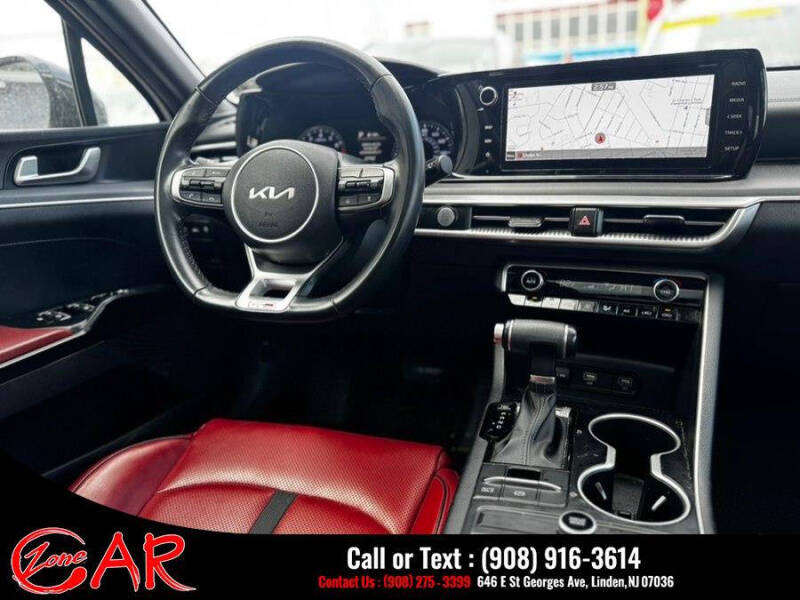 2022 Kia K5