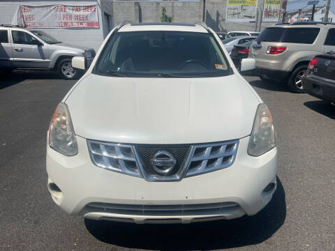 2013 Nissan Rogue SV w/SL Package