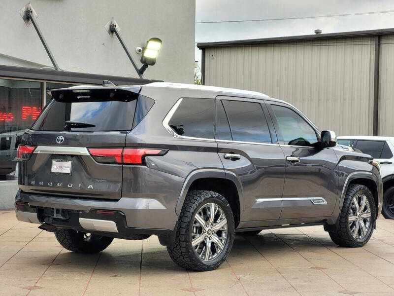 2023 Toyota Sequoia Capstone