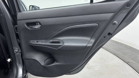 2023 Nissan Versa SV