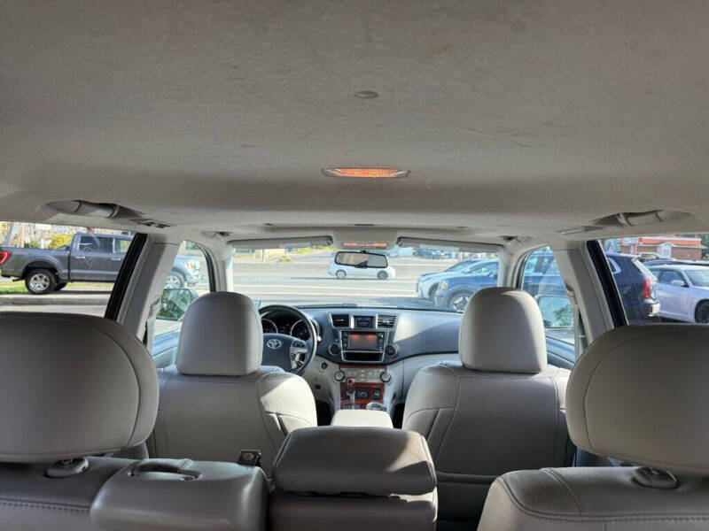 2013 Toyota Highlander Limited