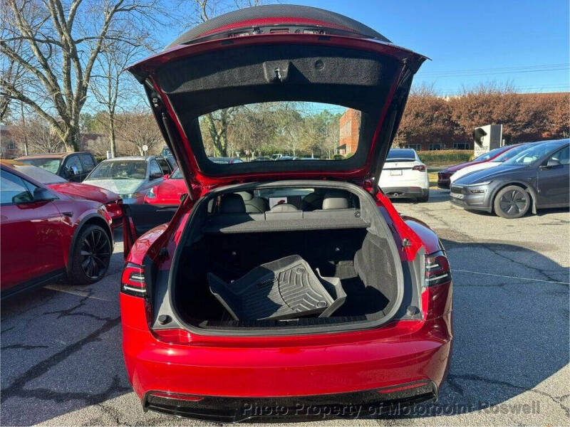 2024 Tesla Model S Plaid
