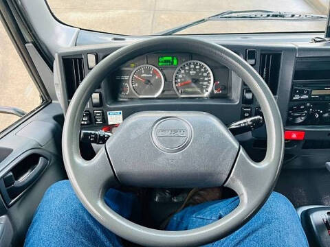 2015 Isuzu NPR DSL REG AT