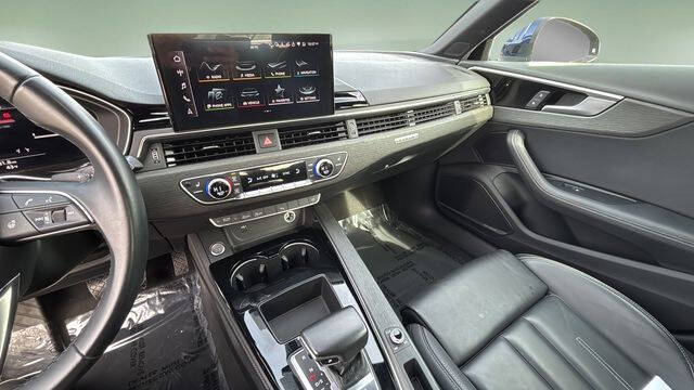 2024 Audi A4 quattro S line Prem Plus 45 TFSI