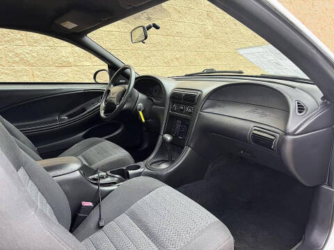 2000 Ford Mustang GT