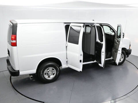 2023 Chevrolet Express 2500