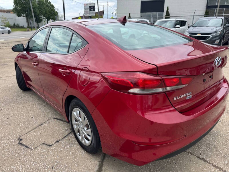 2017 Hyundai Elantra SE