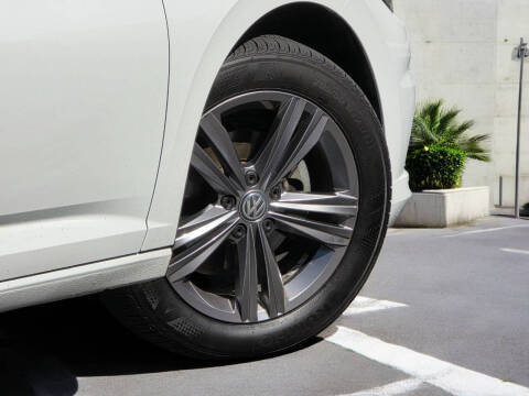 2019 Volkswagen Jetta R-Line