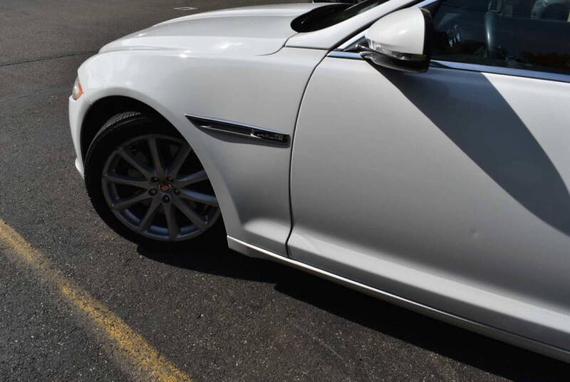 2014 Jaguar XJ