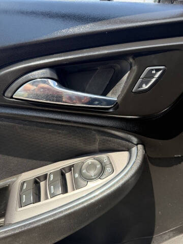 2017 Chevrolet Malibu LT