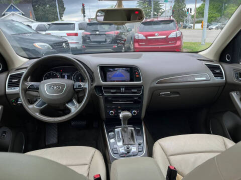 2017 Audi Q5 2.0T quattro Premium Plus