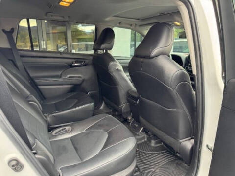 2022 Toyota Highlander XLE