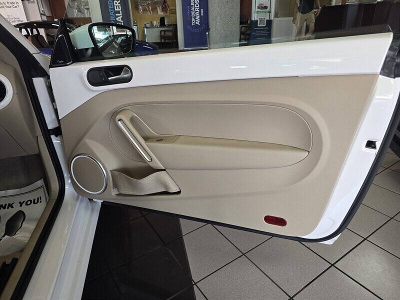 2013 Volkswagen Beetle