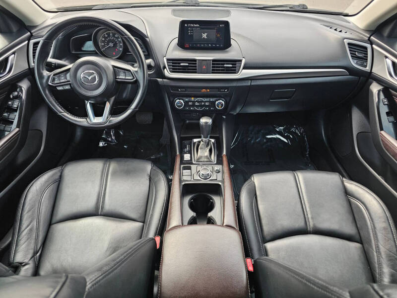 2018 Mazda MAZDA3