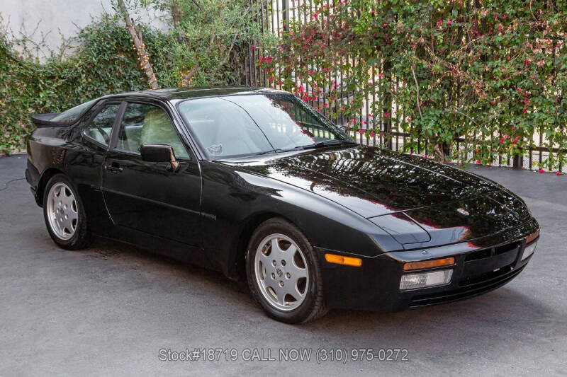 1990 Porsche 944 S2